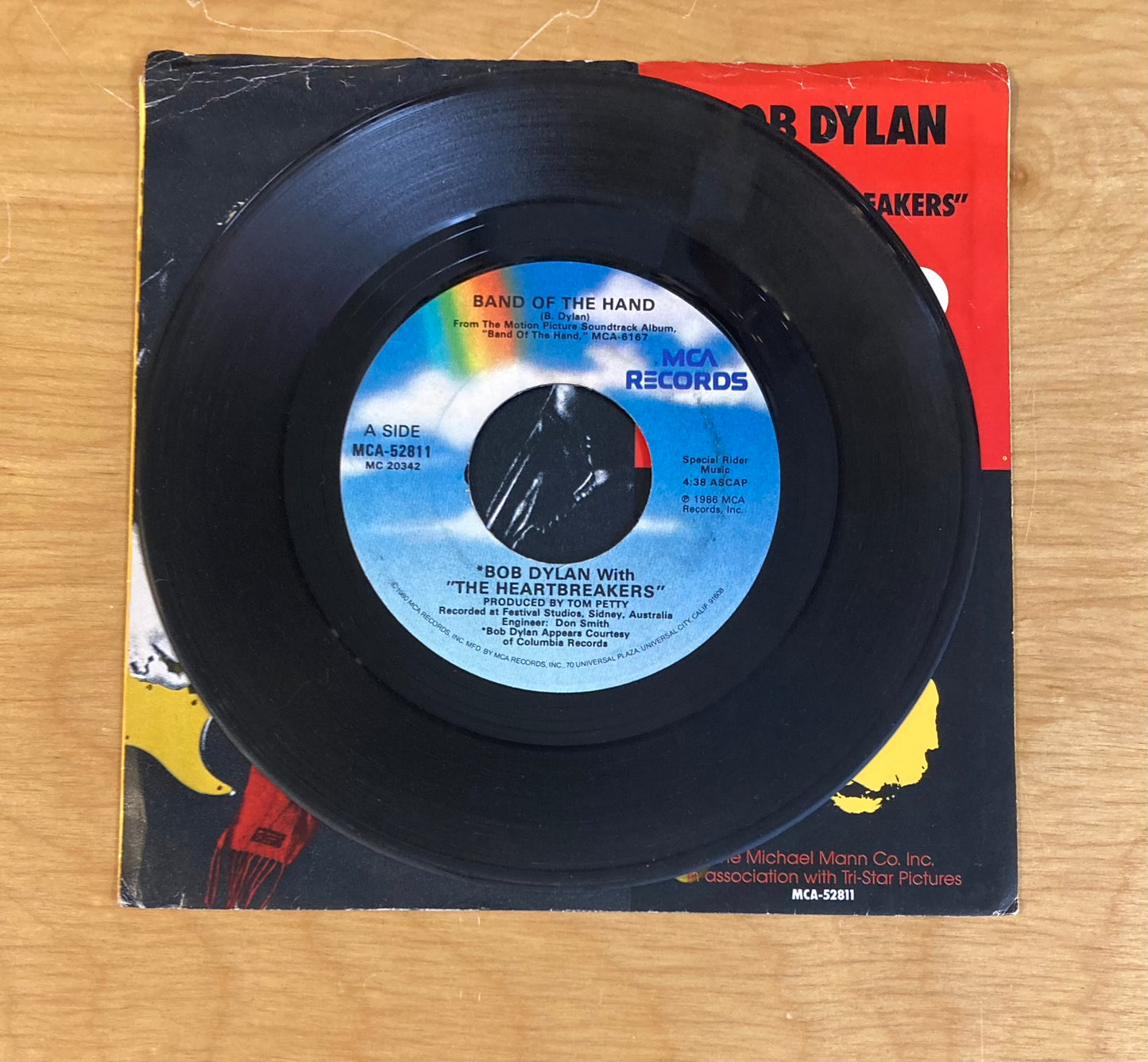 Band Of The Hand - Bob Dylan w/ The Heartbreakers